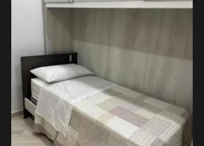 Πανσιόν Kalgheros Αγκριτζέντο