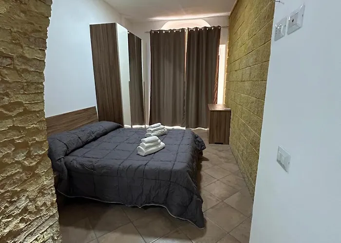 Kalgheros Πανσιόν Αγκριτζέντο