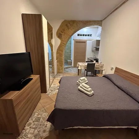 Kalgheros Pensión 3*